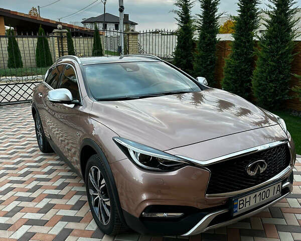 Бежевый Инфинити QX30, объемом двигателя 1.99 л и пробегом 54 тыс. км за 22200 $, фото 15 на Automoto.ua