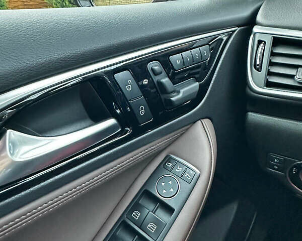 Бежевый Инфинити QX30, объемом двигателя 1.99 л и пробегом 54 тыс. км за 22200 $, фото 26 на Automoto.ua