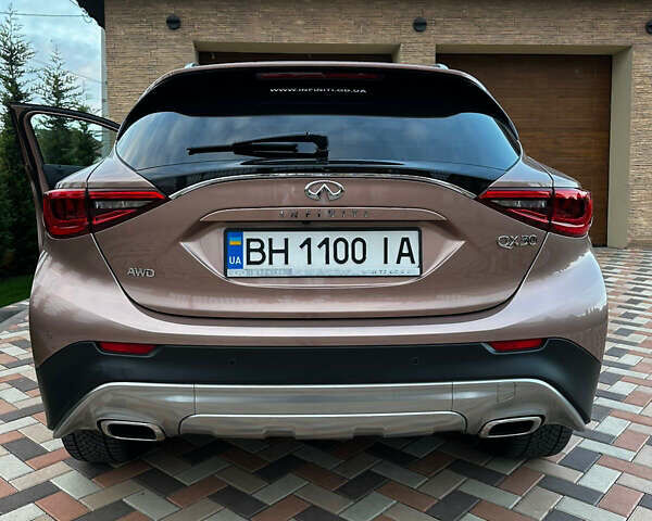 Бежевый Инфинити QX30, объемом двигателя 1.99 л и пробегом 54 тыс. км за 22200 $, фото 12 на Automoto.ua
