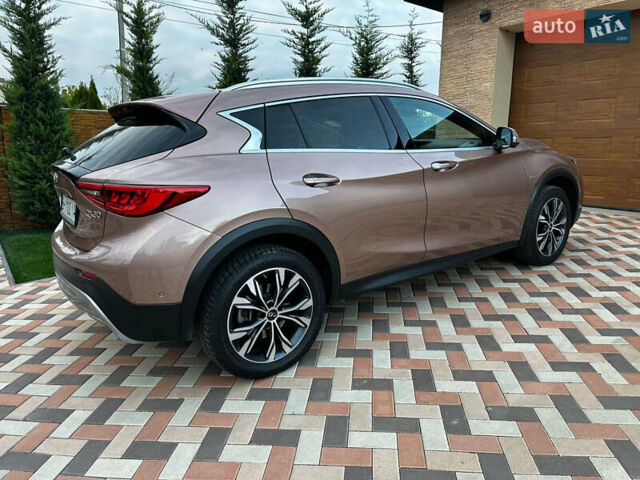 Бежевый Инфинити QX30, объемом двигателя 1.99 л и пробегом 54 тыс. км за 22200 $, фото 30 на Automoto.ua