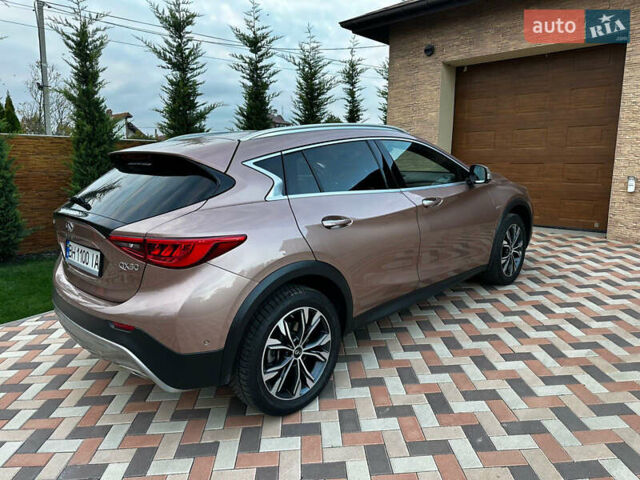 Бежевый Инфинити QX30, объемом двигателя 1.99 л и пробегом 54 тыс. км за 22200 $, фото 9 на Automoto.ua