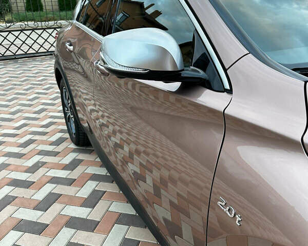 Бежевый Инфинити QX30, объемом двигателя 1.99 л и пробегом 54 тыс. км за 22200 $, фото 8 на Automoto.ua