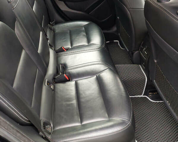 Черный Инфинити QX30, объемом двигателя 2 л и пробегом 150 тыс. км за 16500 $, фото 1 на Automoto.ua