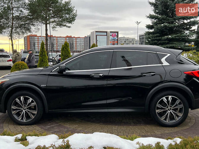 Черный Инфинити QX30, объемом двигателя 1.99 л и пробегом 70 тыс. км за 14200 $, фото 3 на Automoto.ua