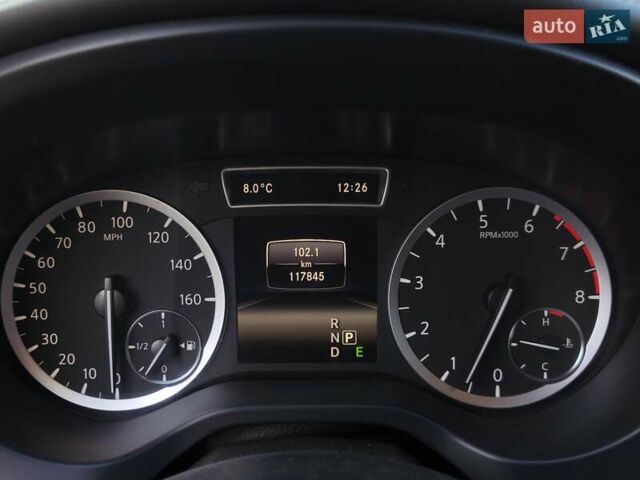 Черный Инфинити QX30, объемом двигателя 1.99 л и пробегом 117 тыс. км за 16900 $, фото 22 на Automoto.ua