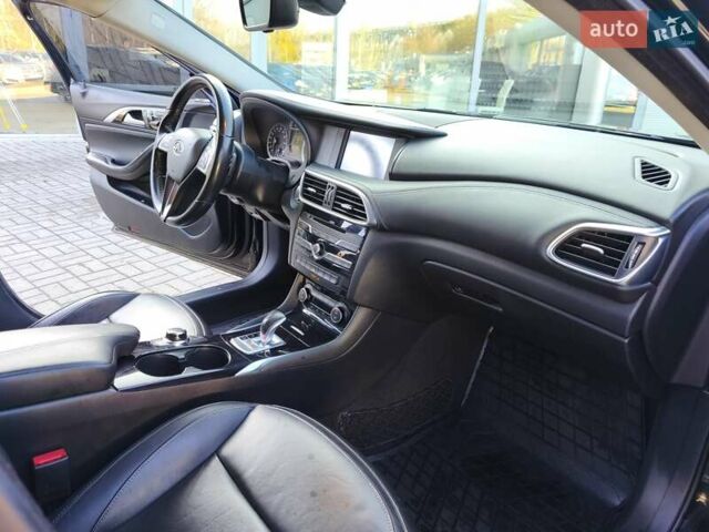 Черный Инфинити QX30, объемом двигателя 1.99 л и пробегом 117 тыс. км за 16900 $, фото 13 на Automoto.ua