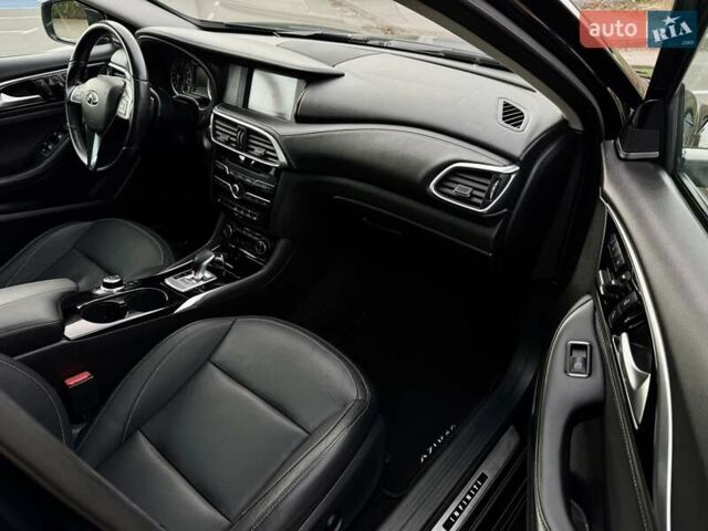 Черный Инфинити QX30, объемом двигателя 1.99 л и пробегом 162 тыс. км за 15500 $, фото 20 на Automoto.ua