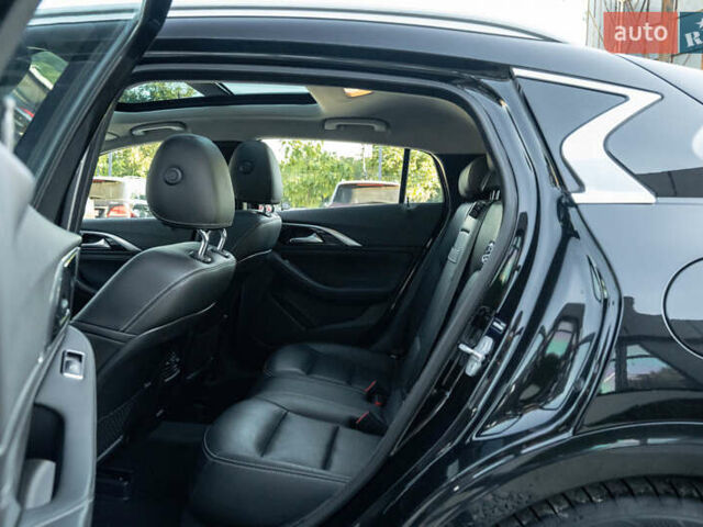 Инфинити QX30 2016 в Черновцах на Automoto.ua Черный Инфинити QX30, объемом двигателя 1.99 л и пробегом 122 тыс. км за 16900 $, фото 35 на Automoto.ua