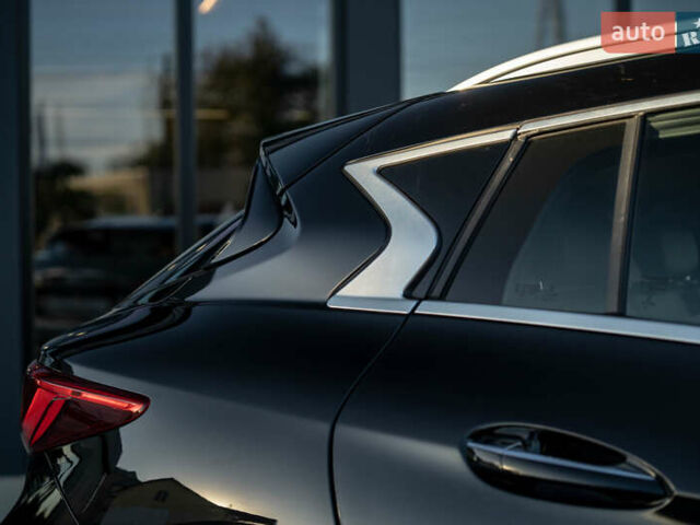 Инфинити QX30 2016 в Черновцах на Automoto.ua Черный Инфинити QX30, объемом двигателя 1.99 л и пробегом 122 тыс. км за 16900 $, фото 7 на Automoto.ua