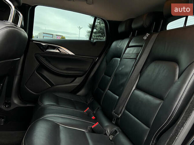 Черный Инфинити QX30, объемом двигателя 1.99 л и пробегом 70 тыс. км за 14200 $, фото 23 на Automoto.ua