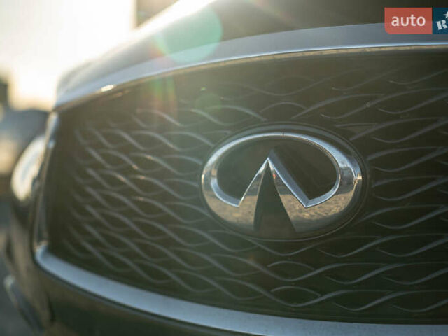 Инфинити QX30 2016 в Черновцах на Automoto.ua Черный Инфинити QX30, объемом двигателя 1.99 л и пробегом 122 тыс. км за 16900 $, фото 10 на Automoto.ua