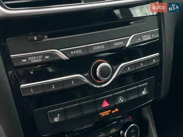 Черный Инфинити QX30, объемом двигателя 2 л и пробегом 170 тыс. км за 14290 $, фото 21 на Automoto.ua
