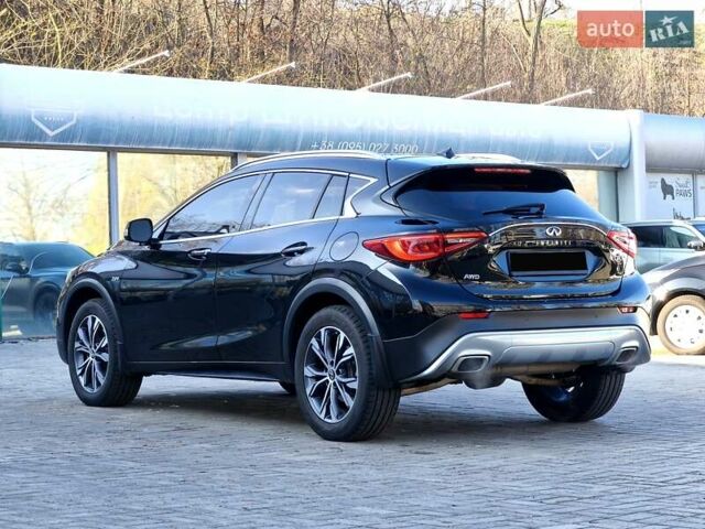 Черный Инфинити QX30, объемом двигателя 1.99 л и пробегом 117 тыс. км за 16900 $, фото 7 на Automoto.ua