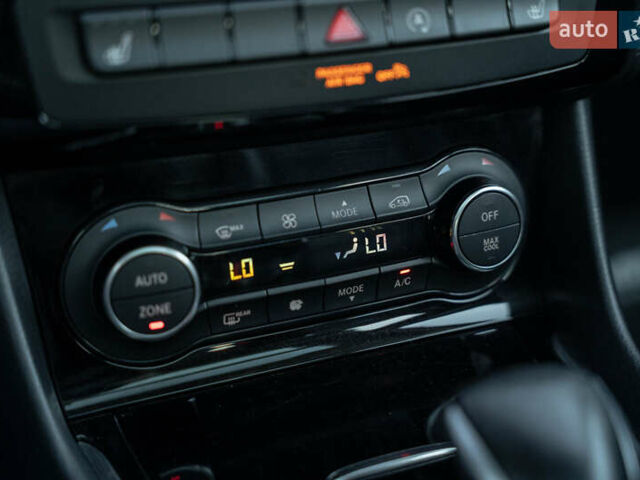 Инфинити QX30 2016 в Черновцах на Automoto.ua Черный Инфинити QX30, объемом двигателя 1.99 л и пробегом 122 тыс. км за 16900 $, фото 29 на Automoto.ua