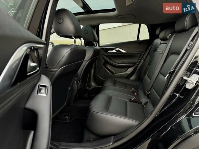 Черный Инфинити QX30, объемом двигателя 1.99 л и пробегом 162 тыс. км за 15500 $, фото 24 на Automoto.ua