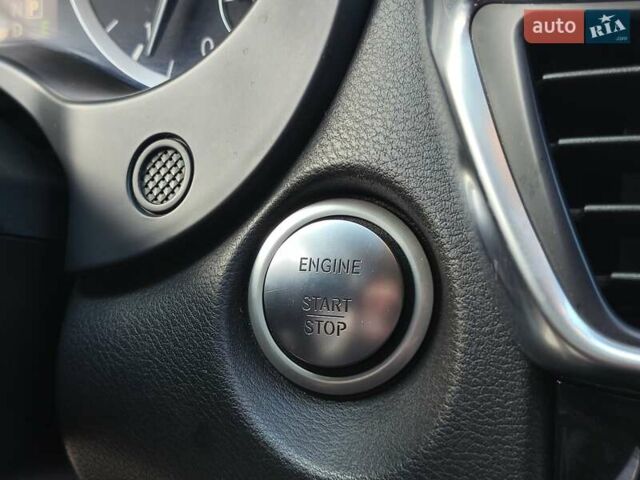 Черный Инфинити QX30, объемом двигателя 1.99 л и пробегом 117 тыс. км за 16900 $, фото 24 на Automoto.ua