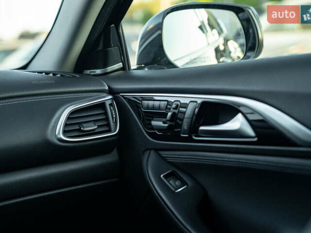 Инфинити QX30 2016 в Черновцах на Automoto.ua Черный Инфинити QX30, объемом двигателя 1.99 л и пробегом 122 тыс. км за 16900 $, фото 33 на Automoto.ua