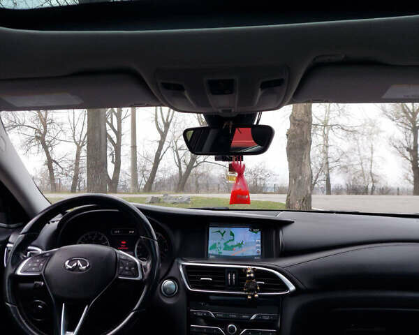 Черный Инфинити QX30, объемом двигателя 2 л и пробегом 150 тыс. км за 16500 $, фото 11 на Automoto.ua