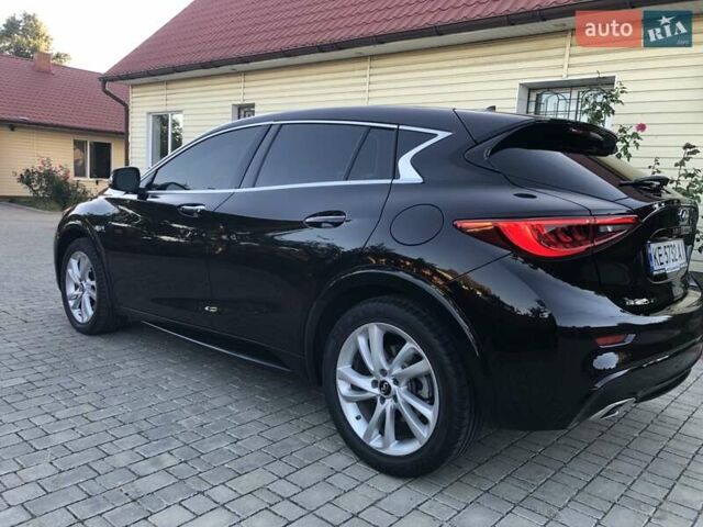 Черный Инфинити QX30, объемом двигателя 1.99 л и пробегом 174 тыс. км за 15500 $, фото 8 на Automoto.ua