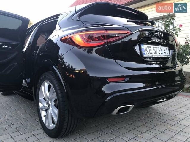 Черный Инфинити QX30, объемом двигателя 1.99 л и пробегом 174 тыс. км за 15500 $, фото 63 на Automoto.ua