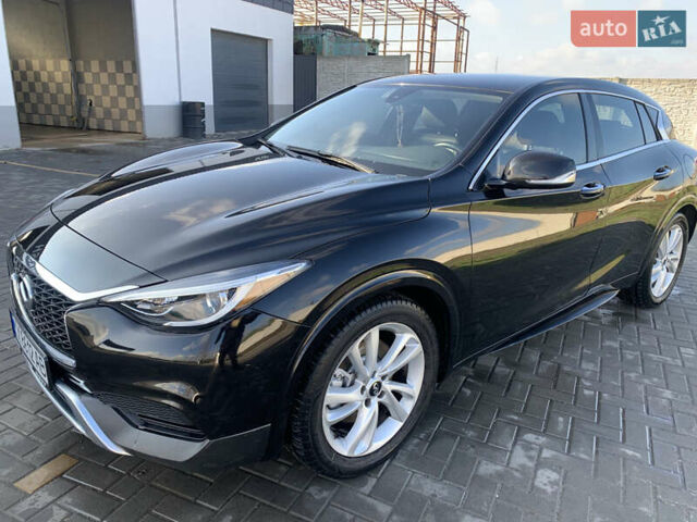 Черный Инфинити QX30, объемом двигателя 2 л и пробегом 153 тыс. км за 14999 $, фото 11 на Automoto.ua