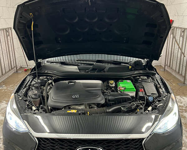 Черный Инфинити QX30, объемом двигателя 1.99 л и пробегом 148 тыс. км за 17000 $, фото 17 на Automoto.ua