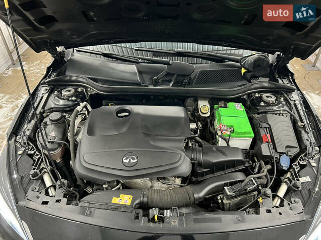 Черный Инфинити QX30, объемом двигателя 1.99 л и пробегом 148 тыс. км за 17000 $, фото 18 на Automoto.ua