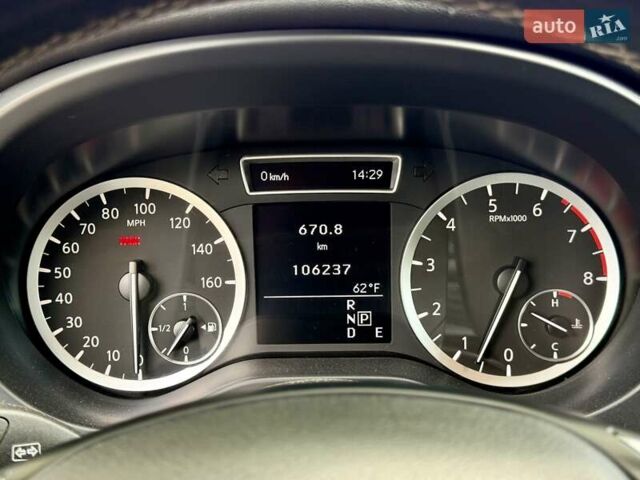 Чорний Інфініті QX30, об'ємом двигуна 2 л та пробігом 106 тис. км за 16500 $, фото 24 на Automoto.ua