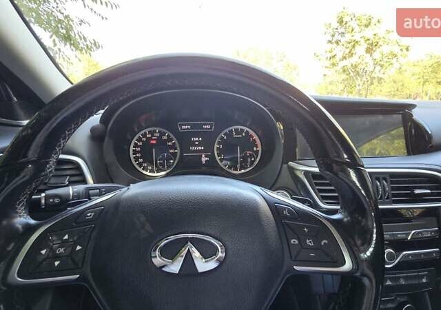 Черный Инфинити QX30, объемом двигателя 2 л и пробегом 122 тыс. км за 19500 $, фото 19 на Automoto.ua