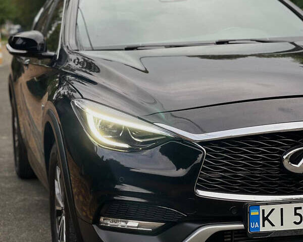 Черный Инфинити QX30, объемом двигателя 2.14 л и пробегом 98 тыс. км за 19800 $, фото 4 на Automoto.ua