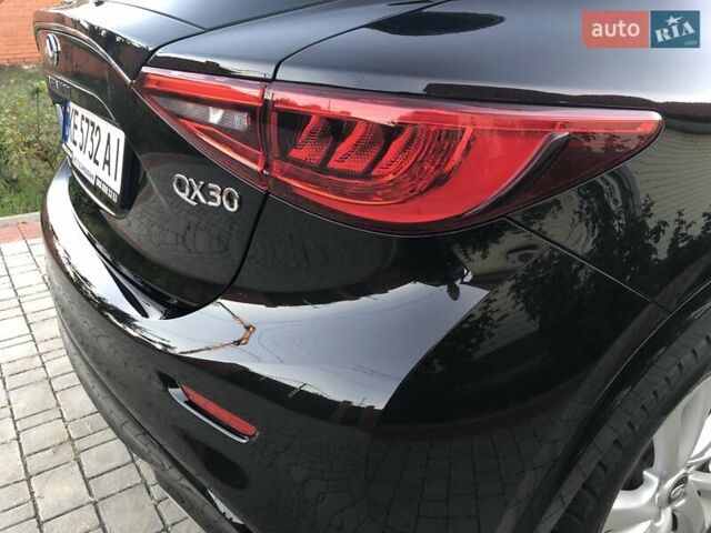 Черный Инфинити QX30, объемом двигателя 1.99 л и пробегом 174 тыс. км за 15500 $, фото 97 на Automoto.ua