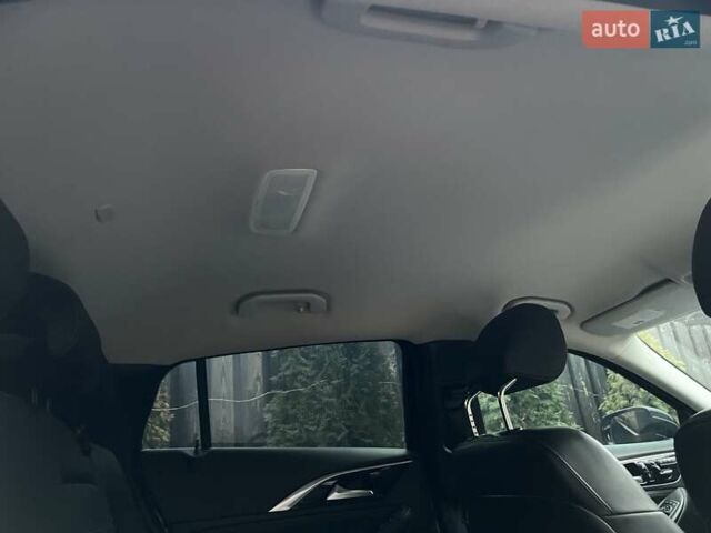 Черный Инфинити QX30, объемом двигателя 2 л и пробегом 108 тыс. км за 16800 $, фото 10 на Automoto.ua