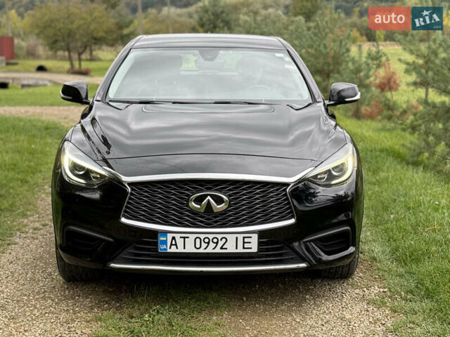 Черный Инфинити QX30, объемом двигателя 2 л и пробегом 199 тыс. км за 13900 $, фото 4 на Automoto.ua