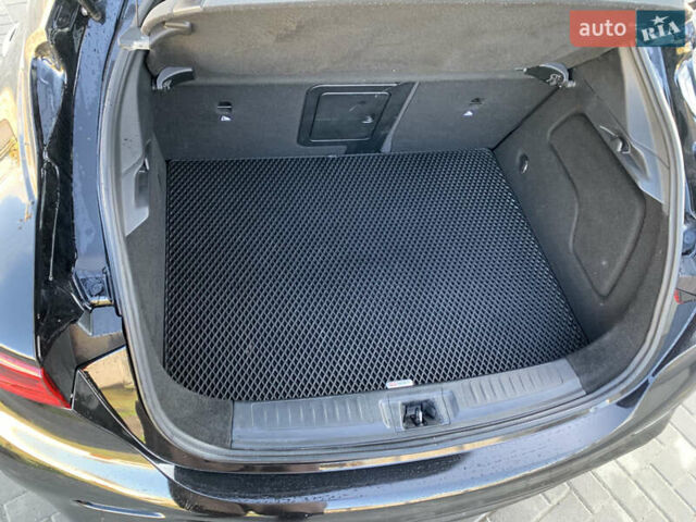 Черный Инфинити QX30, объемом двигателя 2 л и пробегом 153 тыс. км за 14999 $, фото 9 на Automoto.ua