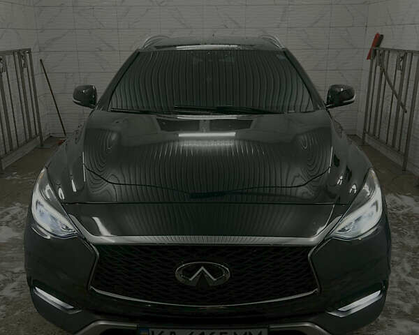 Чорний Інфініті QX30, об'ємом двигуна 1.99 л та пробігом 148 тис. км за 18000 $, фото 17 на Automoto.ua