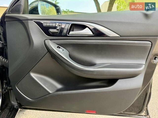 Чорний Інфініті QX30, об'ємом двигуна 2 л та пробігом 106 тис. км за 16500 $, фото 18 на Automoto.ua