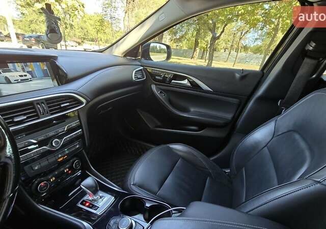 Черный Инфинити QX30, объемом двигателя 2 л и пробегом 122 тыс. км за 19500 $, фото 20 на Automoto.ua