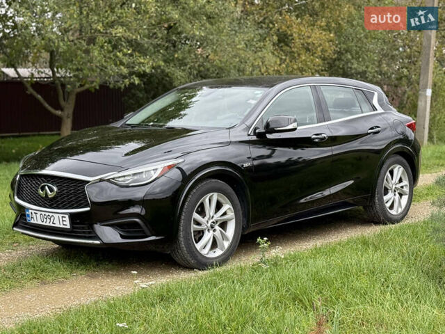 Черный Инфинити QX30, объемом двигателя 2 л и пробегом 199 тыс. км за 13900 $, фото 6 на Automoto.ua