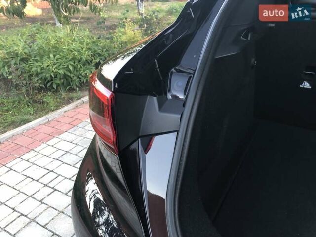 Черный Инфинити QX30, объемом двигателя 1.99 л и пробегом 174 тыс. км за 15500 $, фото 81 на Automoto.ua