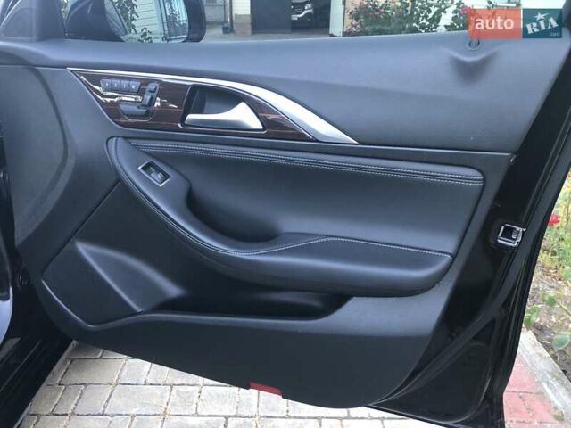 Черный Инфинити QX30, объемом двигателя 1.99 л и пробегом 174 тыс. км за 15500 $, фото 26 на Automoto.ua