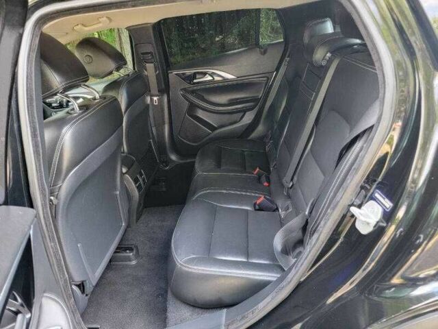 Черный Инфинити QX30, объемом двигателя 2 л и пробегом 34 тыс. км за 2900 $, фото 9 на Automoto.ua