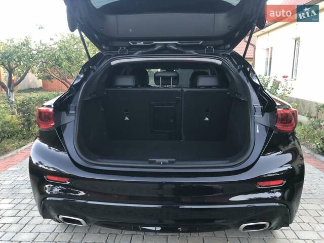 Черный Инфинити QX30, объемом двигателя 1.99 л и пробегом 174 тыс. км за 15500 $, фото 82 на Automoto.ua