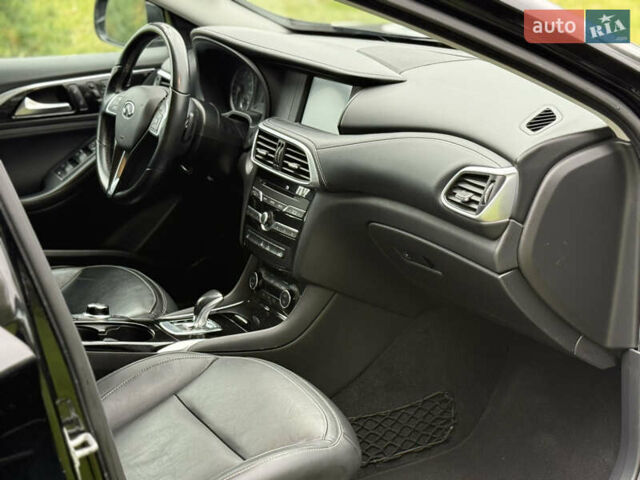 Черный Инфинити QX30, объемом двигателя 2 л и пробегом 199 тыс. км за 13900 $, фото 29 на Automoto.ua