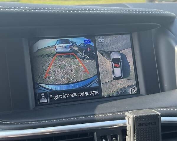 Черный Инфинити QX30, объемом двигателя 1.99 л и пробегом 33 тыс. км за 16400 $, фото 3 на Automoto.ua