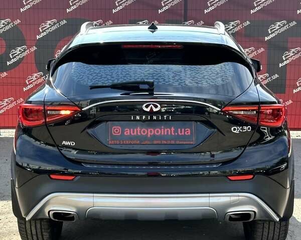 Черный Инфинити QX30, объемом двигателя 1.99 л и пробегом 86 тыс. км за 15999 $, фото 11 на Automoto.ua