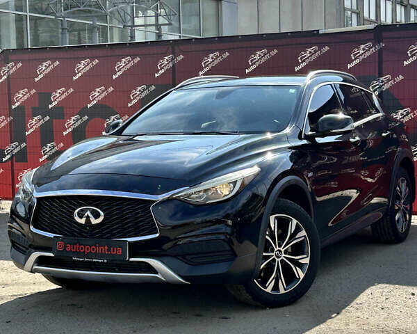 Черный Инфинити QX30, объемом двигателя 1.99 л и пробегом 86 тыс. км за 16850 $, фото 2 на Automoto.ua