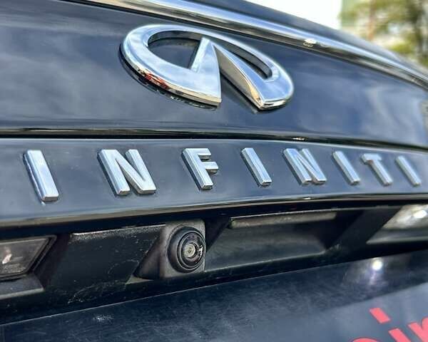 Черный Инфинити QX30, объемом двигателя 1.99 л и пробегом 86 тыс. км за 16850 $, фото 10 на Automoto.ua