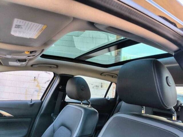 Черный Инфинити QX30, объемом двигателя 2 л и пробегом 62 тыс. км за 3500 $, фото 13 на Automoto.ua