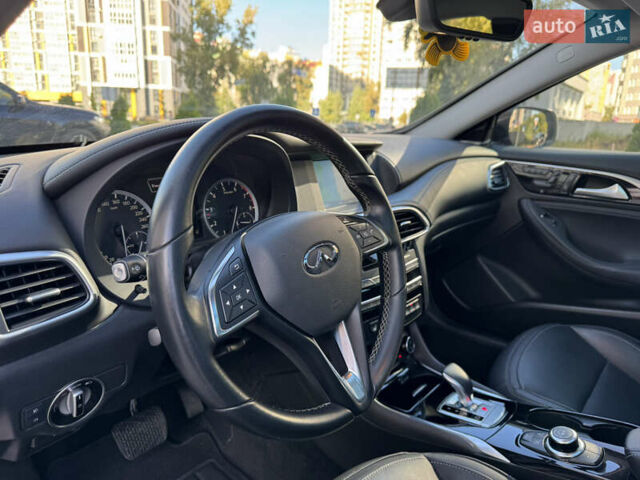 Коричневий Інфініті QX30, об'ємом двигуна 2 л та пробігом 53 тис. км за 18500 $, фото 39 на Automoto.ua