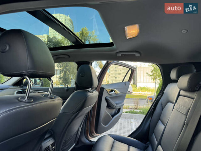 Коричневый Инфинити QX30, объемом двигателя 2 л и пробегом 53 тыс. км за 18000 $, фото 48 на Automoto.ua